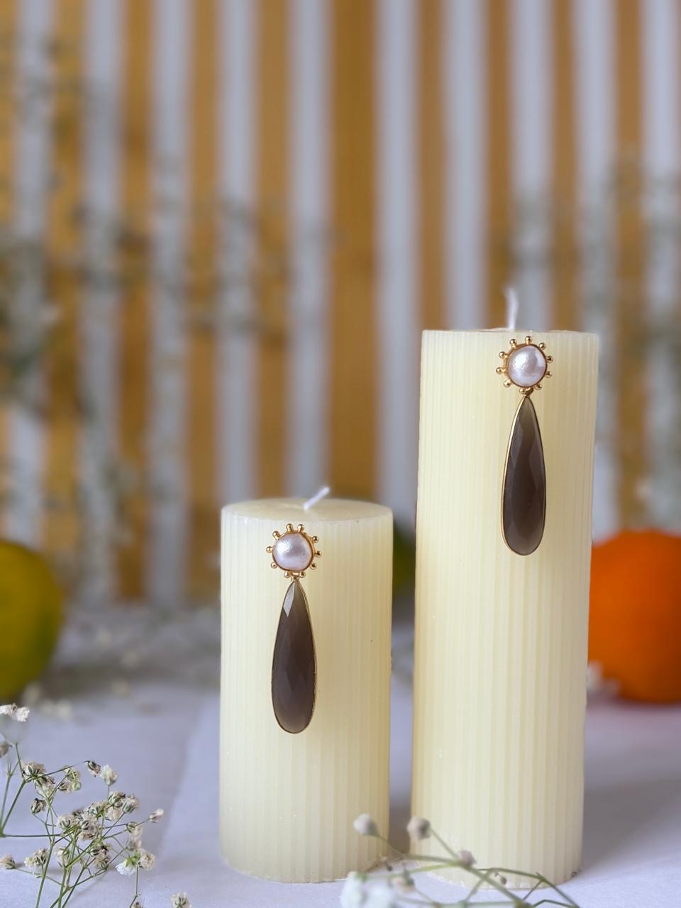 Vintage pearl drop earrings