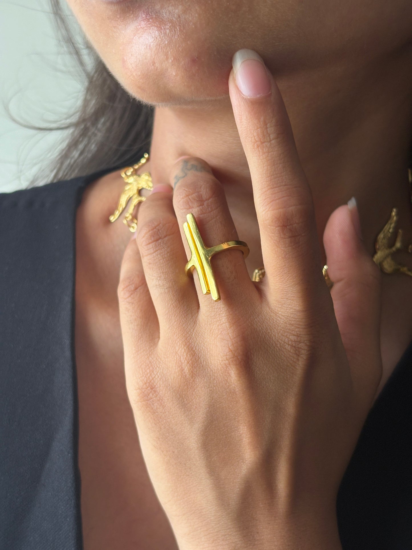 Small line ring