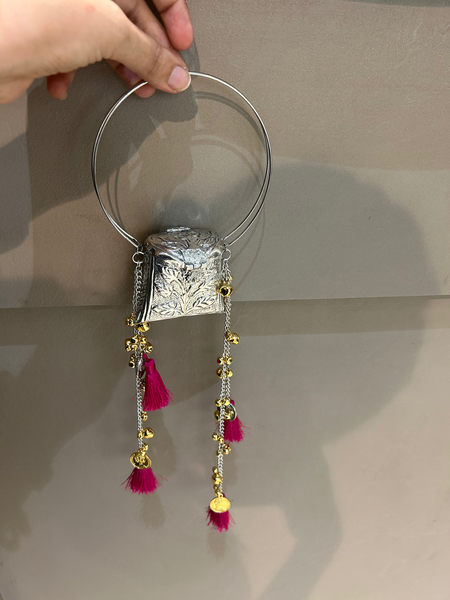 Dual tone ghungroo Batua