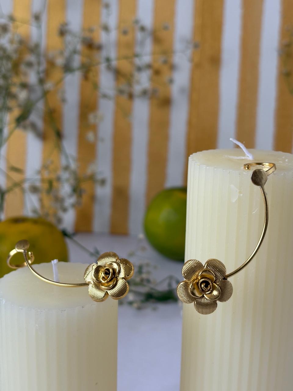 Flower Earcuff