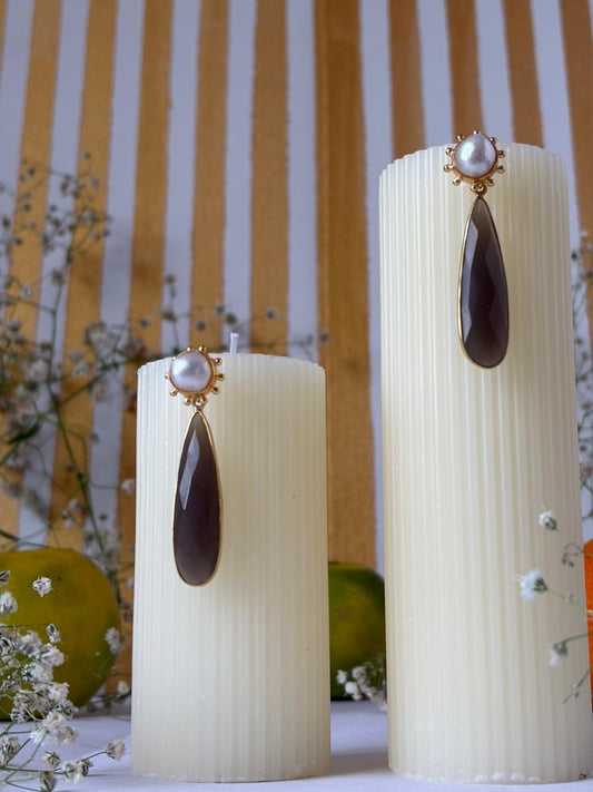 Vintage pearl drop earrings