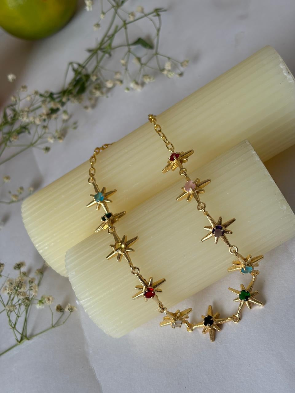 Navratna sitara chocker