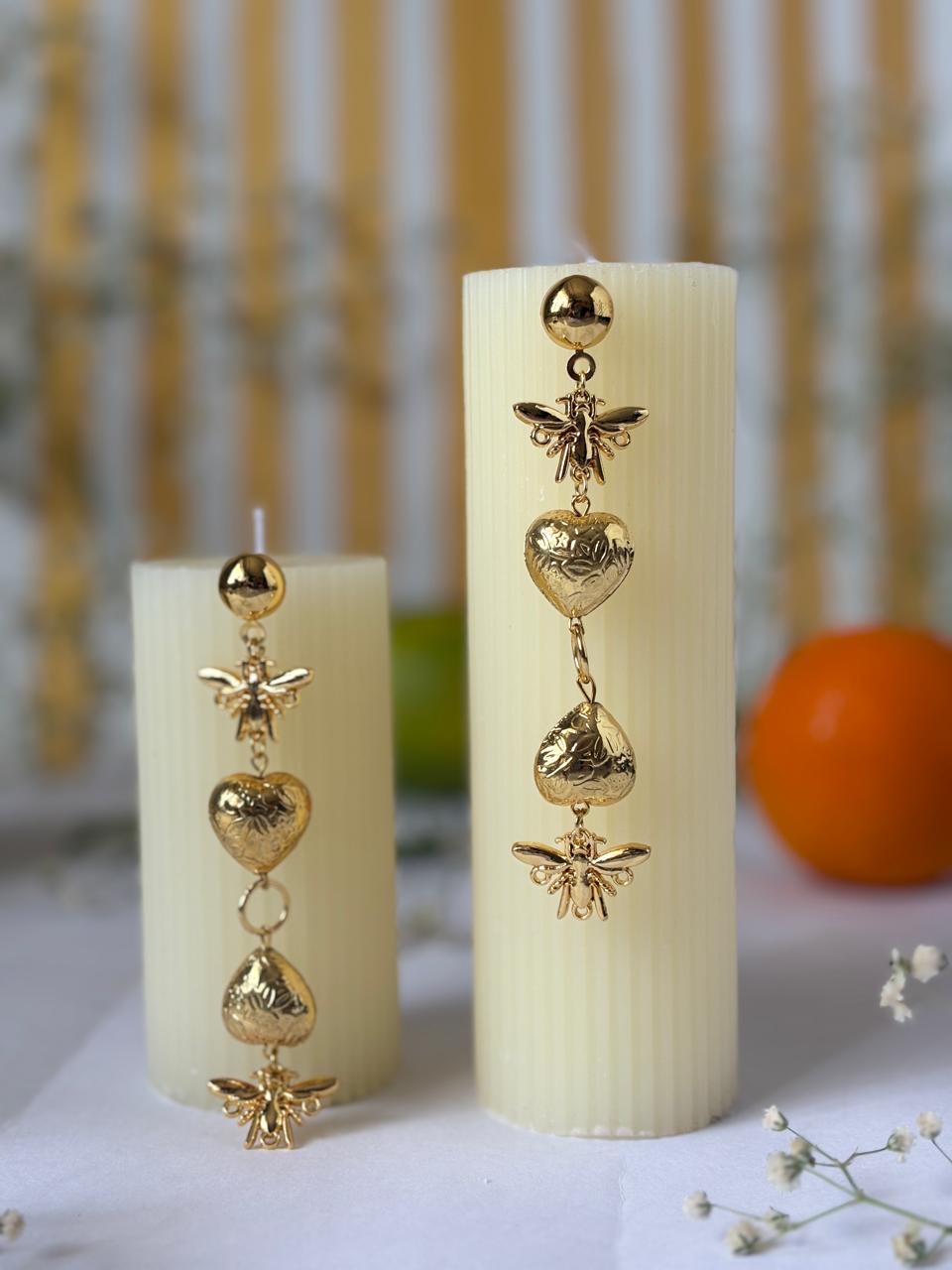 Vintage honeybee dangle Earrings