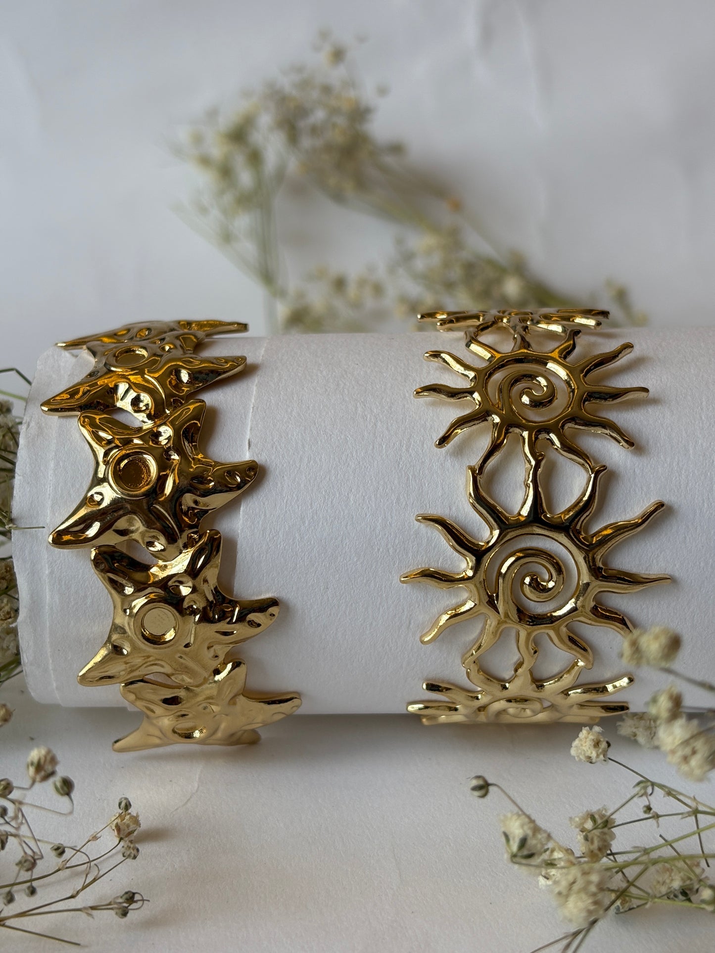 Sun star bangles set