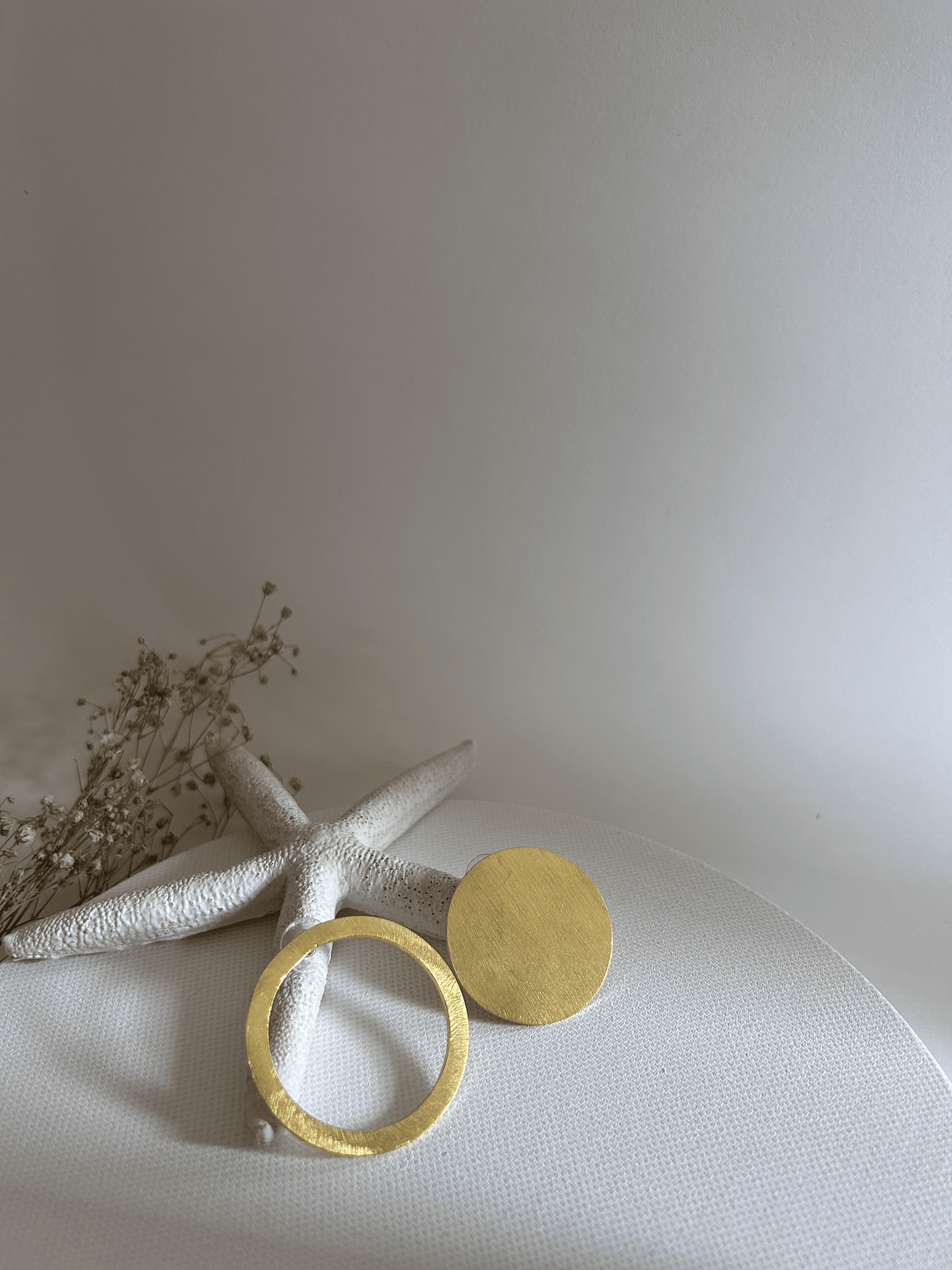 Full circle earring