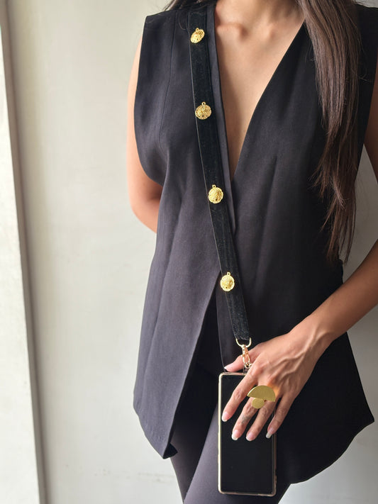 Sitara sikka phone sling